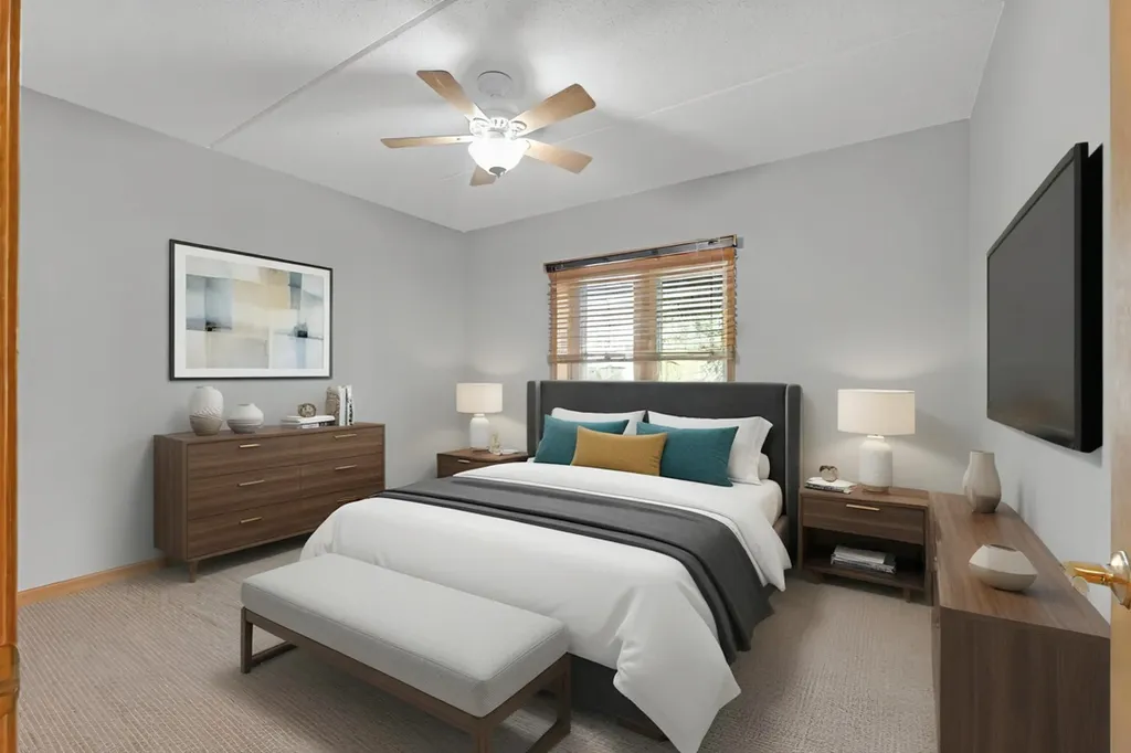 8747 West Bryn Mawr Avenue Chicago IL 60631