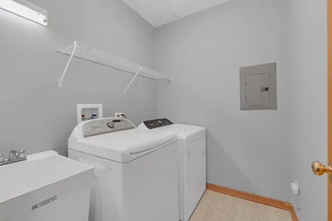 8747 West Bryn Mawr Avenue Chicago IL 60631