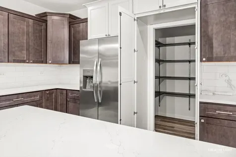 20929 Lakewoods Lane Shorewood IL 60404