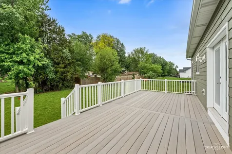 20929 Lakewoods Lane Shorewood IL 60404