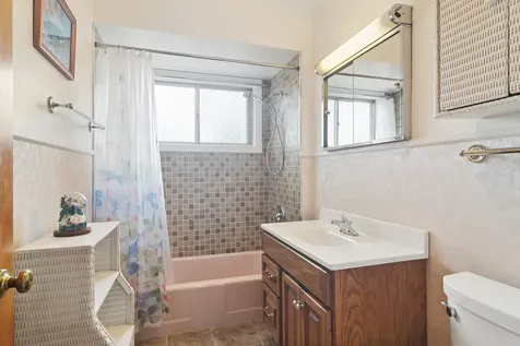 555 South Cedar Street Palatine IL 60067