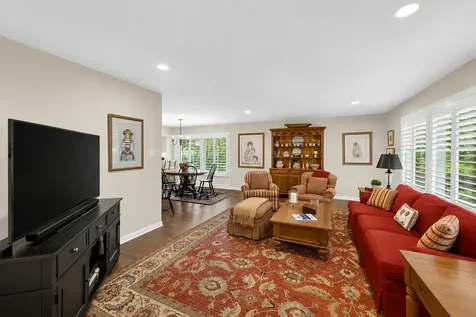 703 Park Drive Flossmoor IL 60422