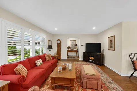 703 Park Drive Flossmoor IL 60422