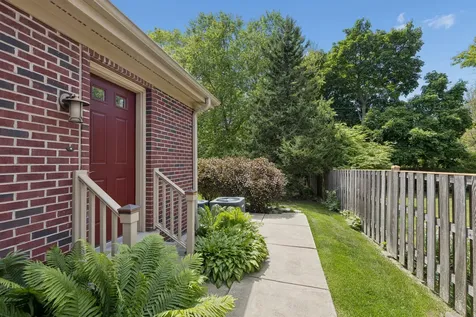 860 Kenton Road Deerfield IL 60015