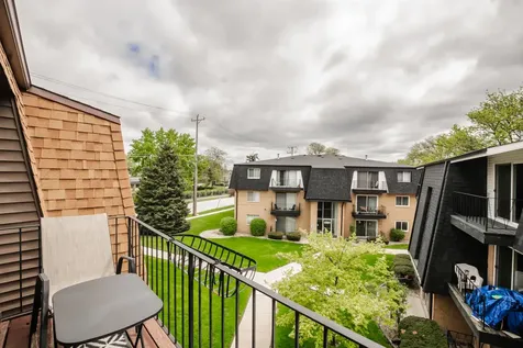 4917 West 109th Street Oak Lawn IL 60453
