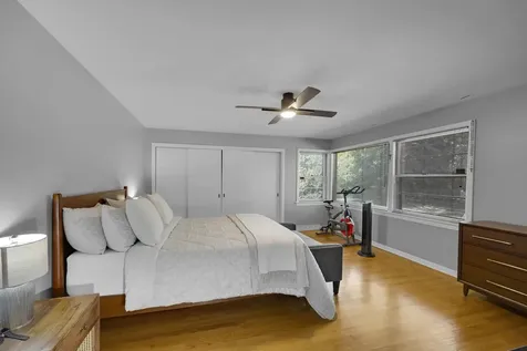 2307 Flossmoor Road Flossmoor IL 60422