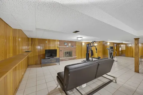 2307 Flossmoor Road Flossmoor IL 60422
