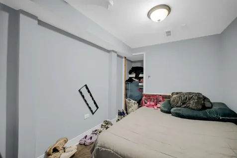5718 South Sangamon Street Chicago IL 60621