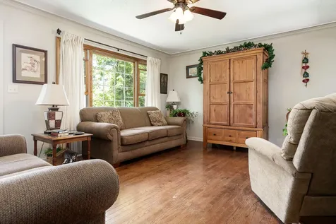 4870 Fielding Road Rockford IL 61102