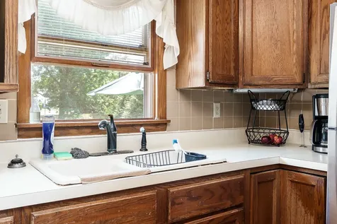 4870 Fielding Road Rockford IL 61102