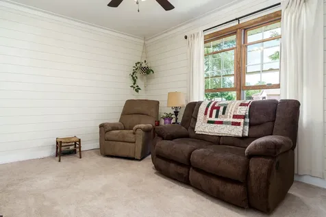 4870 Fielding Road Rockford IL 61102