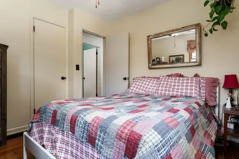 4870 Fielding Road Rockford IL 61102