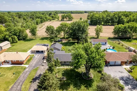 4870 Fielding Road Rockford IL 61102
