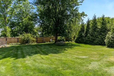 4870 Fielding Road Rockford IL 61102