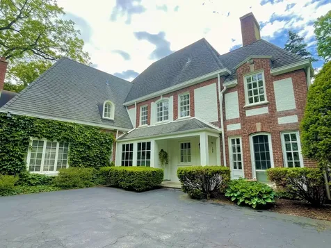 220 Shadowood Lane Northfield IL 60093