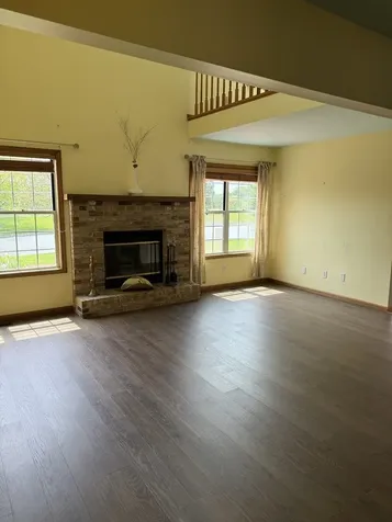 223 Williamsburg Court Montgomery IL 60538