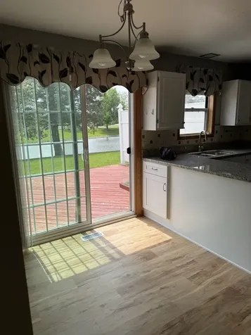 223 Williamsburg Court Montgomery IL 60538