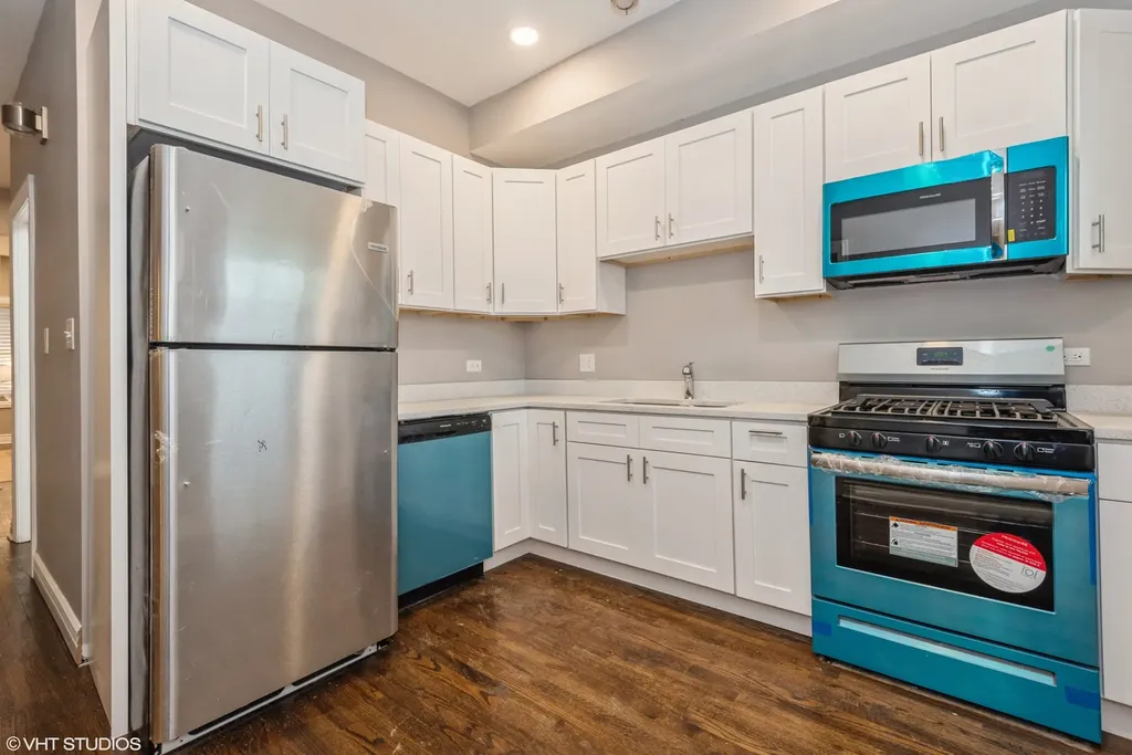 1002 North Avers Avenue Chicago IL 60651