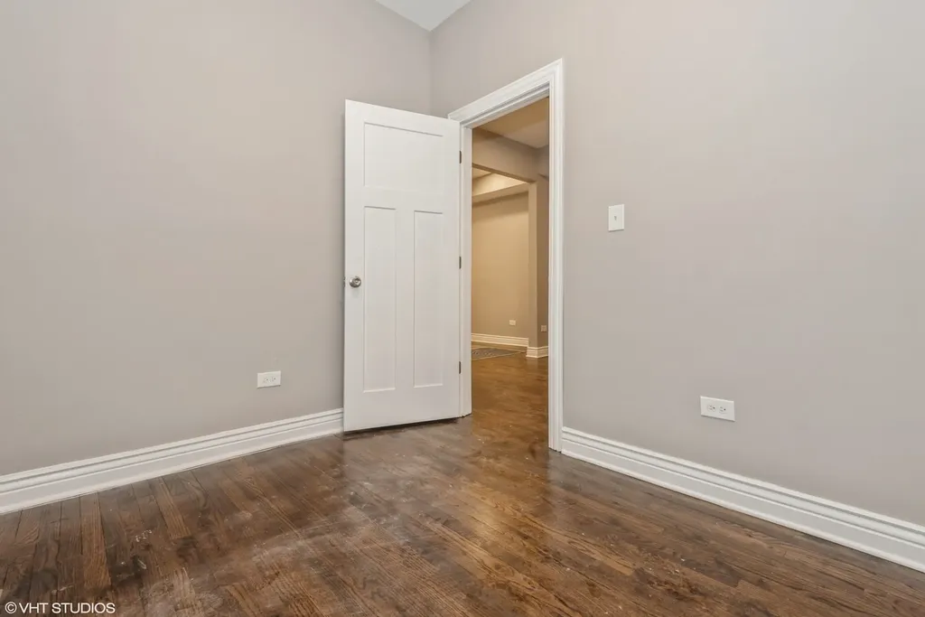 1002 North Avers Avenue Chicago IL 60651