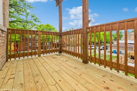 1002 North Avers Avenue Chicago IL 60651