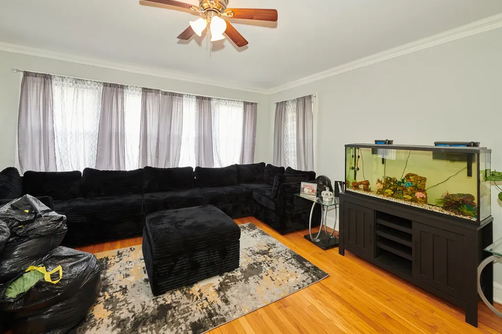 433-35 East 91st Place Chicago IL 60619