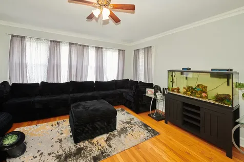 433-35 East 91st Place Chicago IL 60619