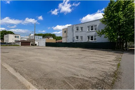 1618 North Central Park Avenue Chicago IL 60647