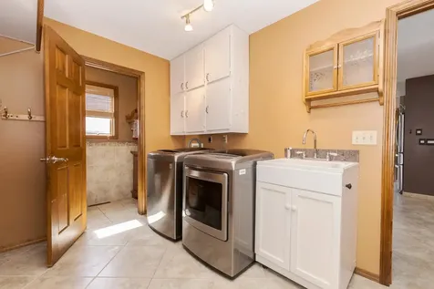 2707 Foxridge Run Bloomington IL 61704