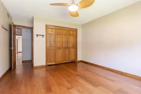 2707 Foxridge Run Bloomington IL 61704