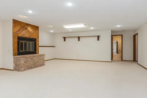 2707 Foxridge Run Bloomington IL 61704