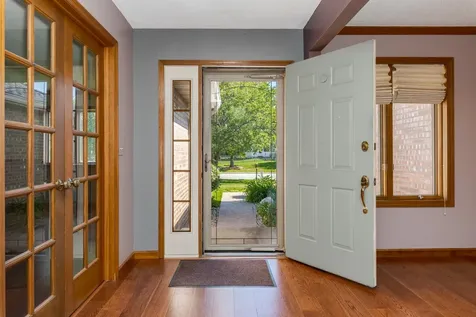 2707 Foxridge Run Bloomington IL 61704