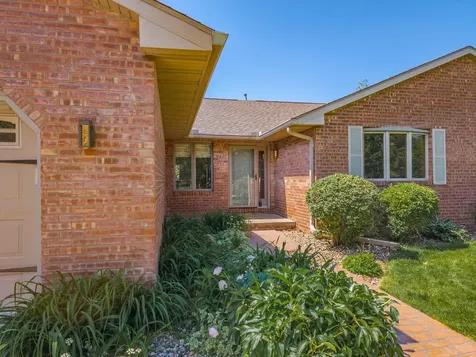 2707 Foxridge Run Bloomington IL 61704