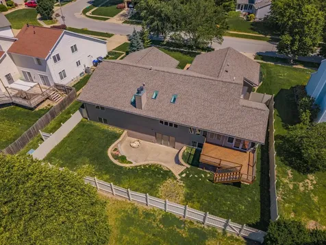 2707 Foxridge Run Bloomington IL 61704