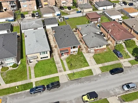 292 Bensley Avenue Calumet City IL 60409