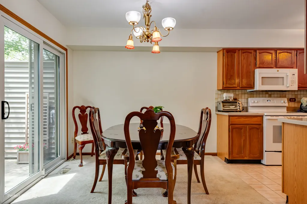15657 Erin Lane Orland Park IL 60462
