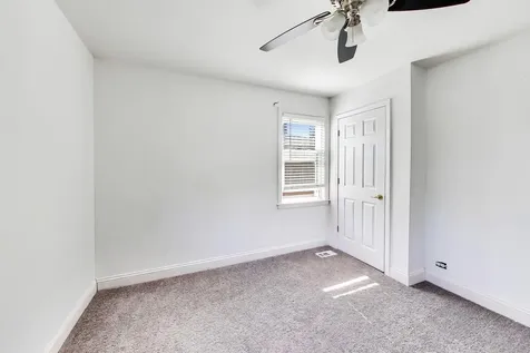 2923 West 97th Street Evergreen Park IL 60805