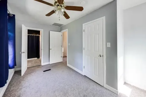 2923 West 97th Street Evergreen Park IL 60805