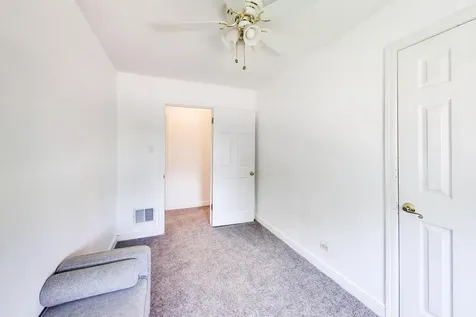 2923 West 97th Street Evergreen Park IL 60805