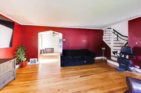 2923 West 97th Street Evergreen Park IL 60805