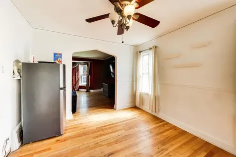 2923 West 97th Street Evergreen Park IL 60805