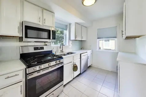 2923 West 97th Street Evergreen Park IL 60805