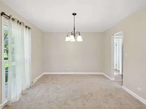 27W571 Ridgeview Street West Chicago IL 60185