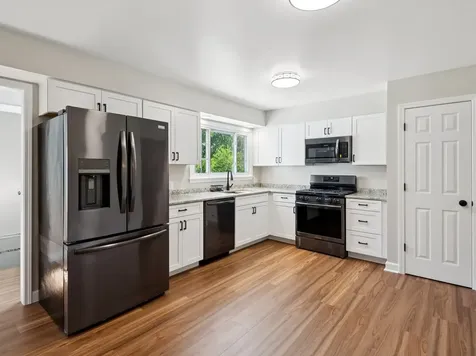 27W571 Ridgeview Street West Chicago IL 60185