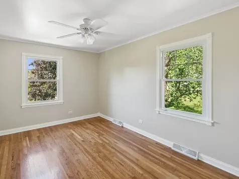 27W571 Ridgeview Street West Chicago IL 60185