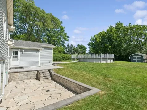 27W571 Ridgeview Street West Chicago IL 60185