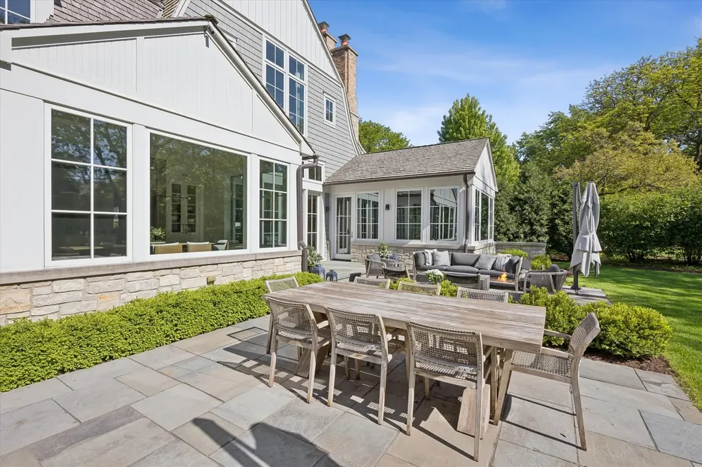 130 North Quincy Street Hinsdale IL 60521