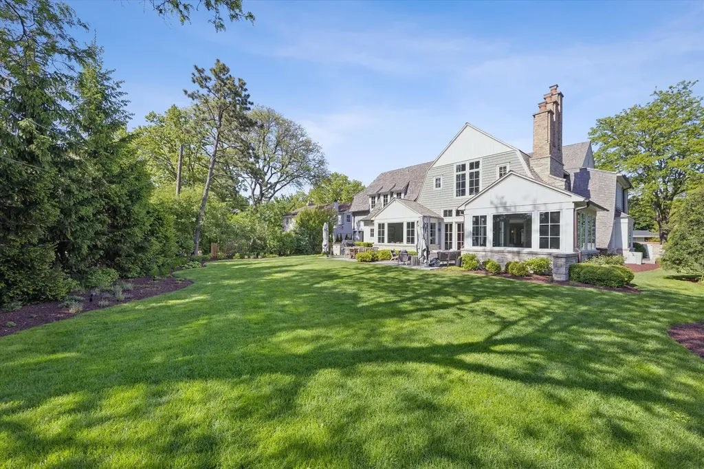 130 North Quincy Street Hinsdale IL 60521