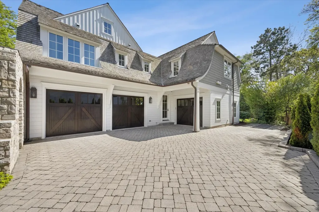130 North Quincy Street Hinsdale IL 60521