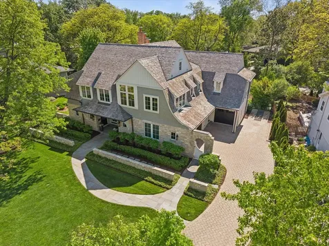 130 North Quincy Street Hinsdale IL 60521