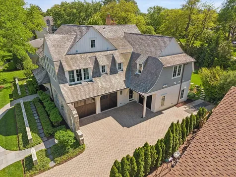 130 North Quincy Street Hinsdale IL 60521